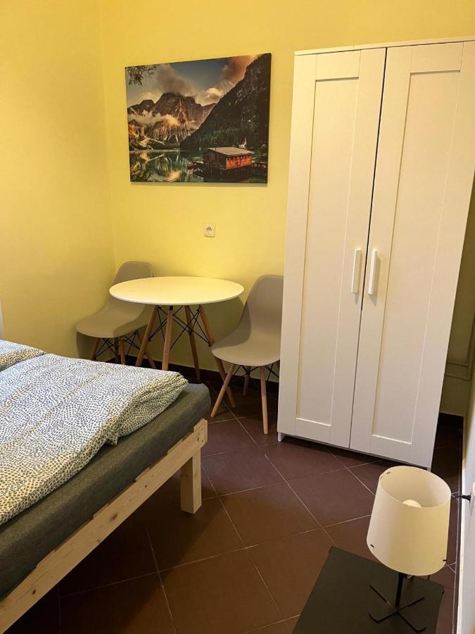 Batorego Lovely Rooms Krakau Buitenkant foto
